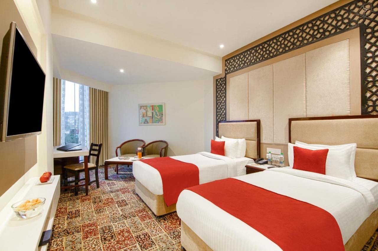 Sarovar Portico , Indore Hotell Eksteriør bilde