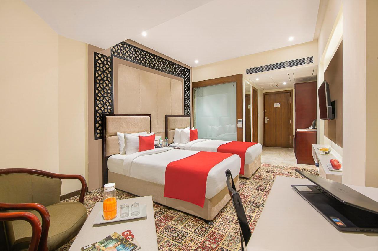 Sarovar Portico , Indore Hotell Eksteriør bilde